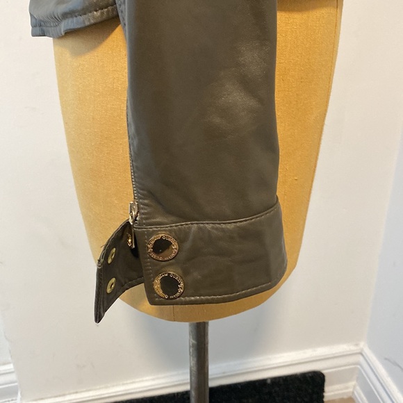 Guess By Marciano Olive Moto style Leather Jacket. Size XS - Picture 5 of 7